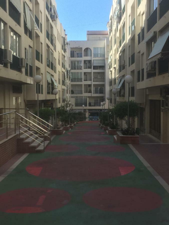 Apartamento Turistico Loyola 貝尼多姆 外观 照片